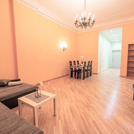 Winwinstay Art Nouveau Apartment Ρίγα Εξωτερικό φωτογραφία